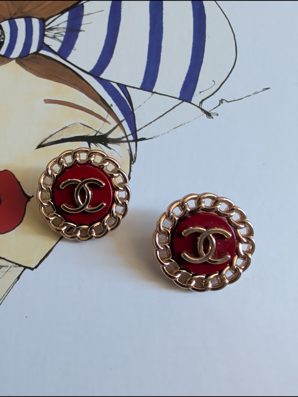 CHANEL Gold-Tone Chain Red Enamel CC Buttons